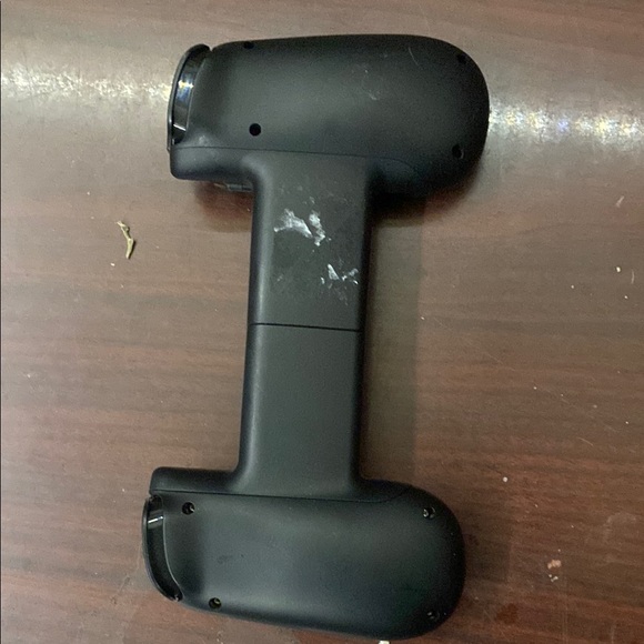 Black Handheld Console Controller - Picture 2 of 4